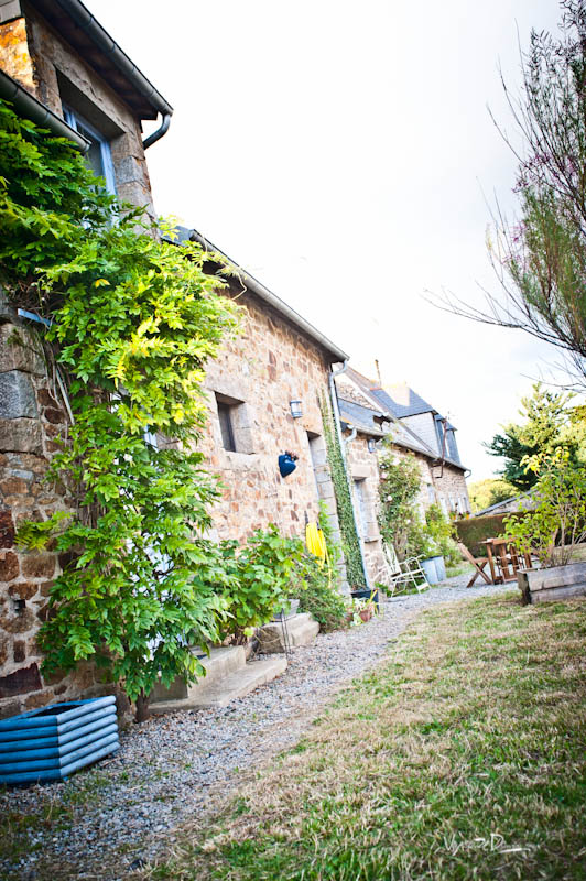 Accès Maison principale et Gîte